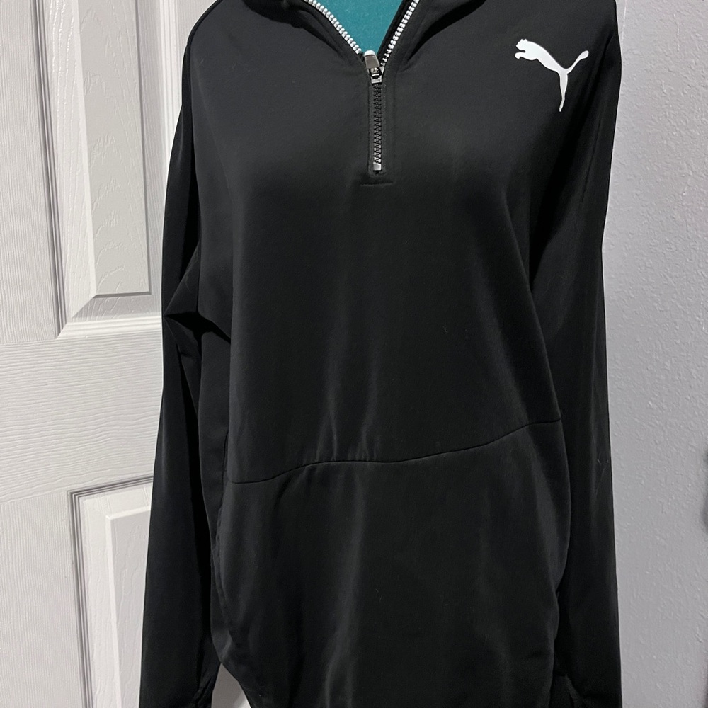 Puma Women’s/Men's Black Zip-Up Sweatshirt xL